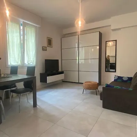 Gigi House - In Fiere * Bologna